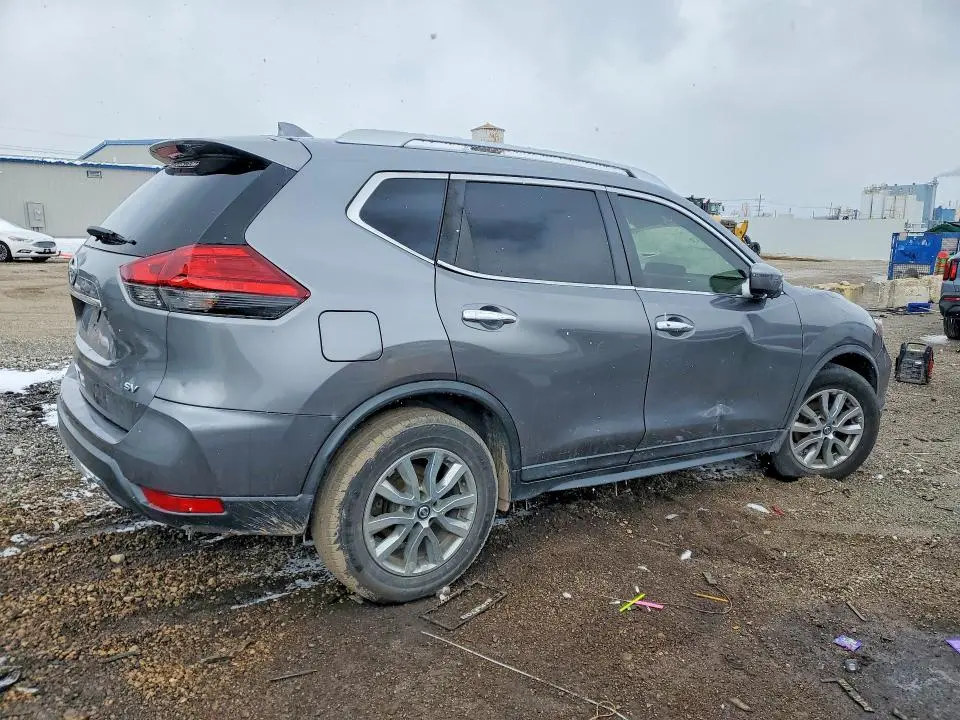 2017 NISSAN ROGUE SV  