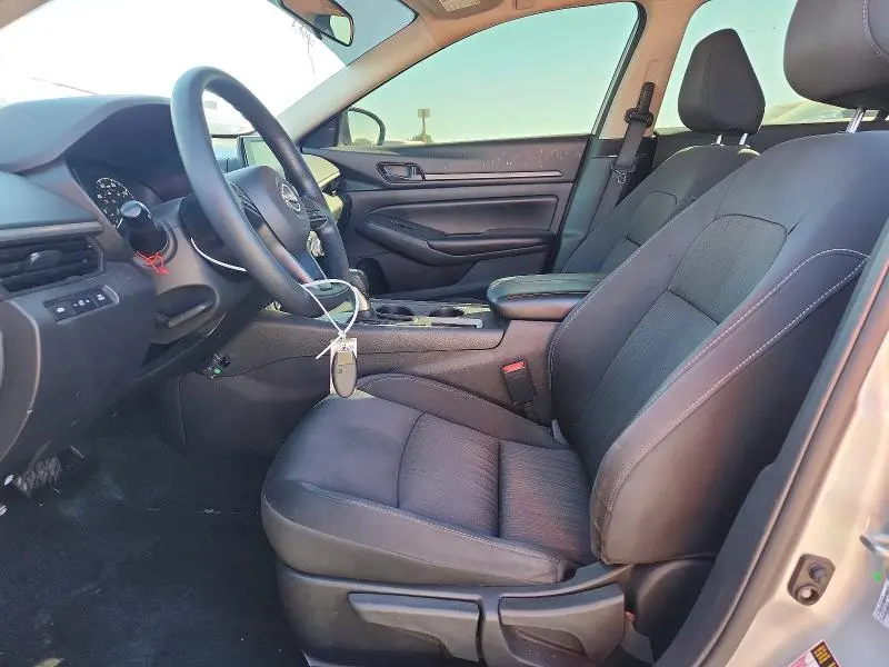 2024 NISSAN ALTIMA S  