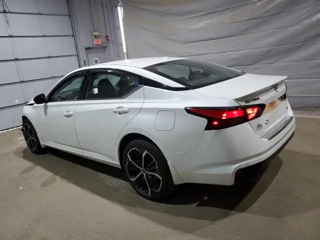 2023 NISSAN ALTIMA SR  