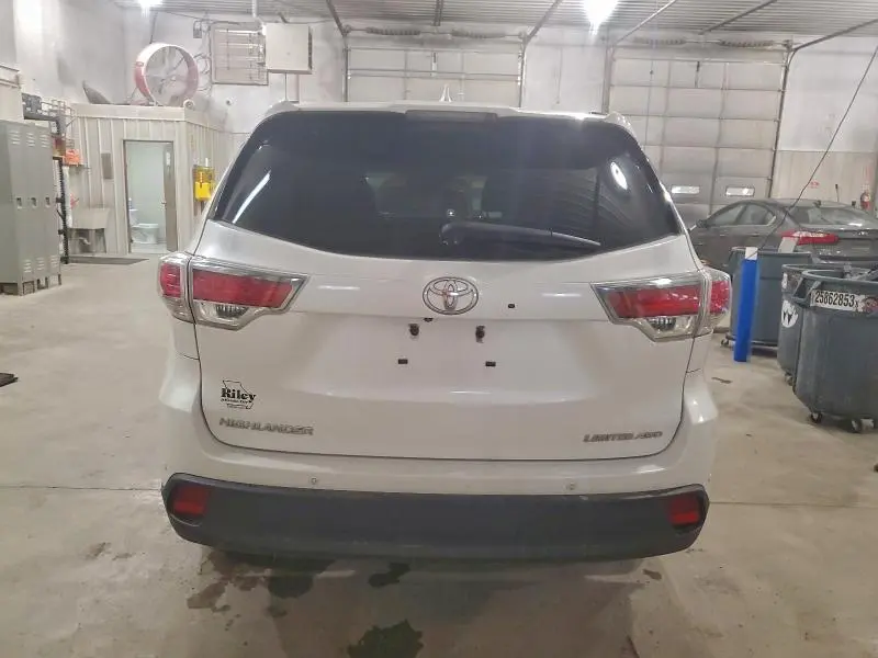 2016 TOYOTA HIGHLANDER LIMITED  