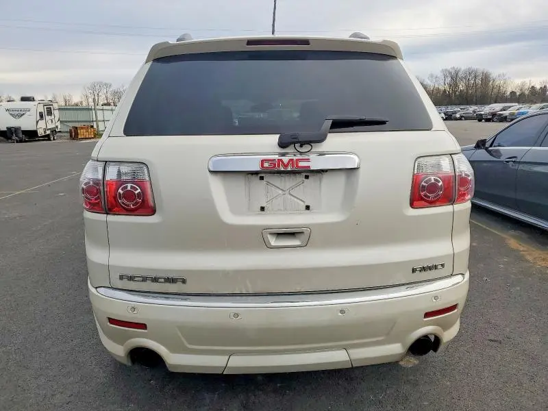 2012 GMC ACADIA DENALI  
