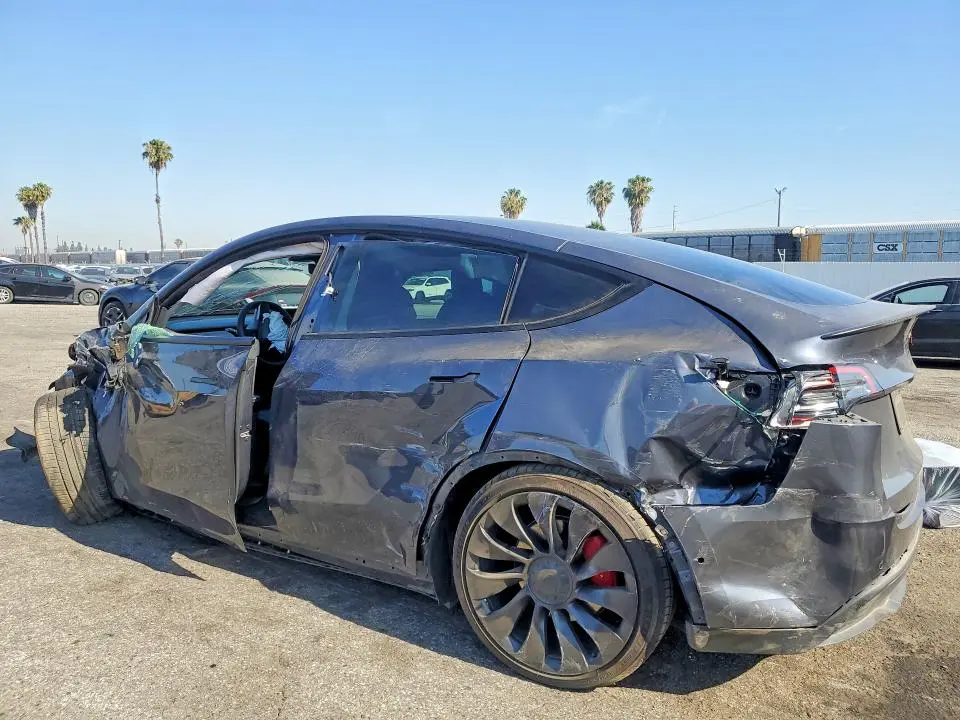 2022 TESLA MODEL Y   