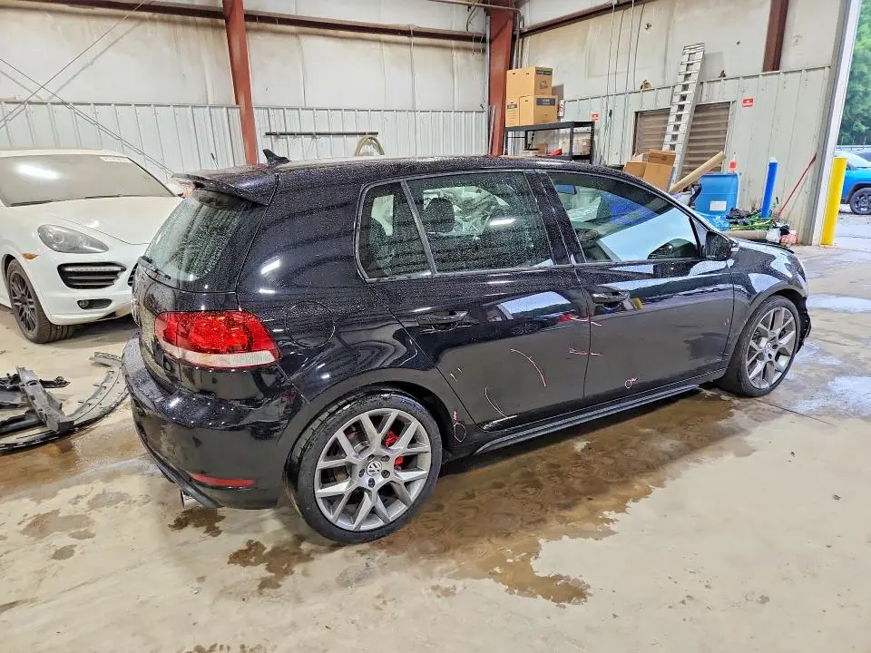 2013 VOLKSWAGEN GTI   