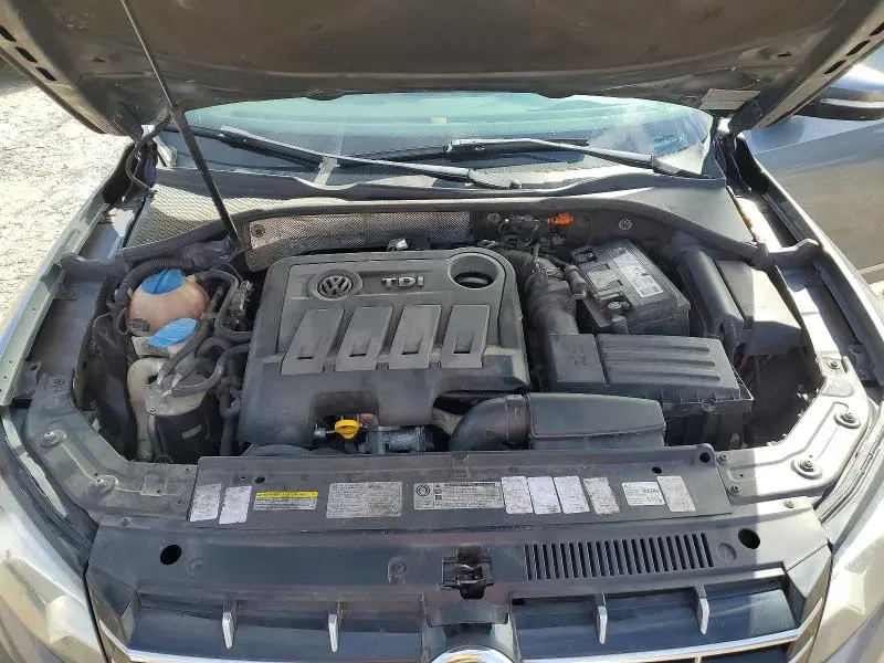 2014 VOLKSWAGEN PASSAT SEL  
