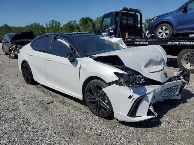 2025 TOYOTA CAMRY XSE  