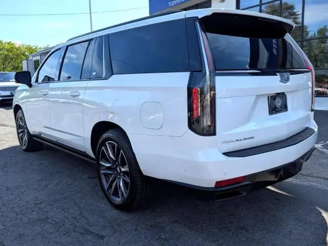 2022 CADILLAC ESCALADE ESV SPORT PLATINUM  
