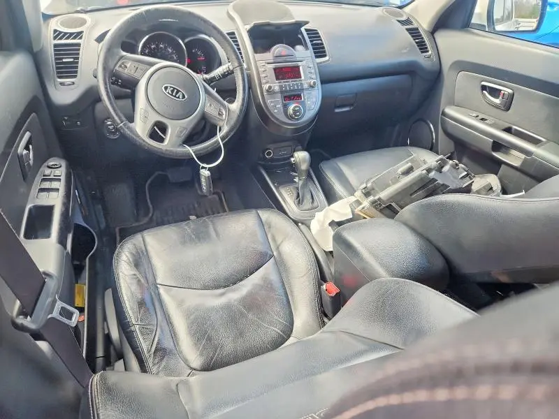 2011 KIA SOUL +  