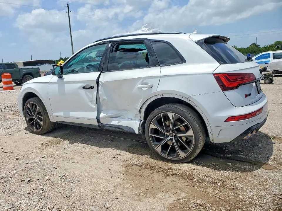 2024 AUDI SQ5 PREMIUM PLUS  