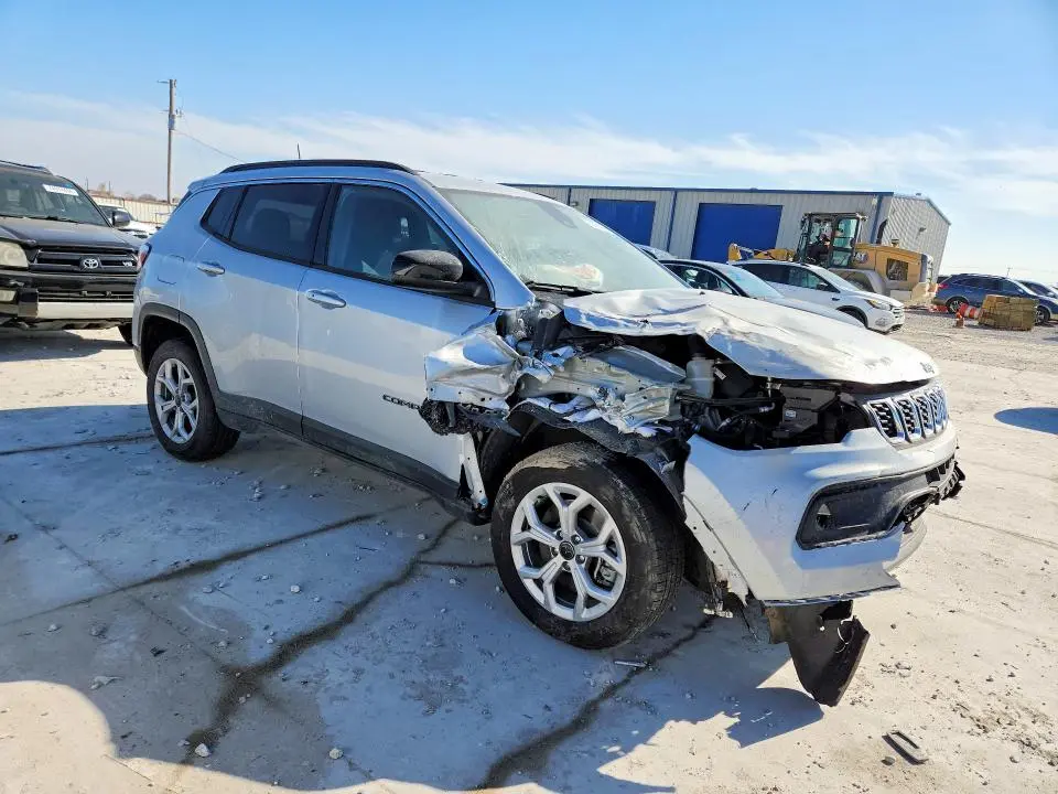 2025 JEEP COMPASS LATITUDE  