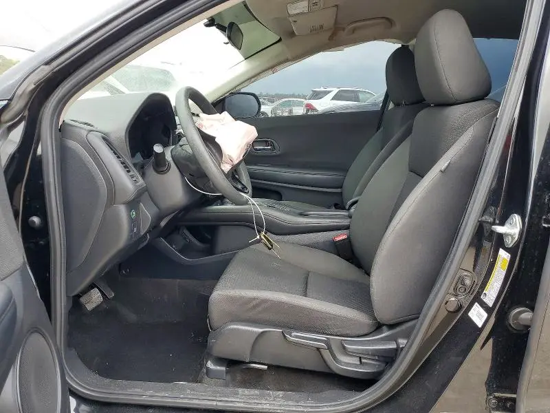 2022 HONDA HR-V LX  
