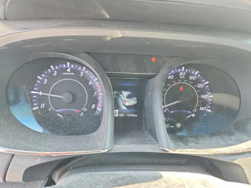 2016 TOYOTA AVALON LIMITED  