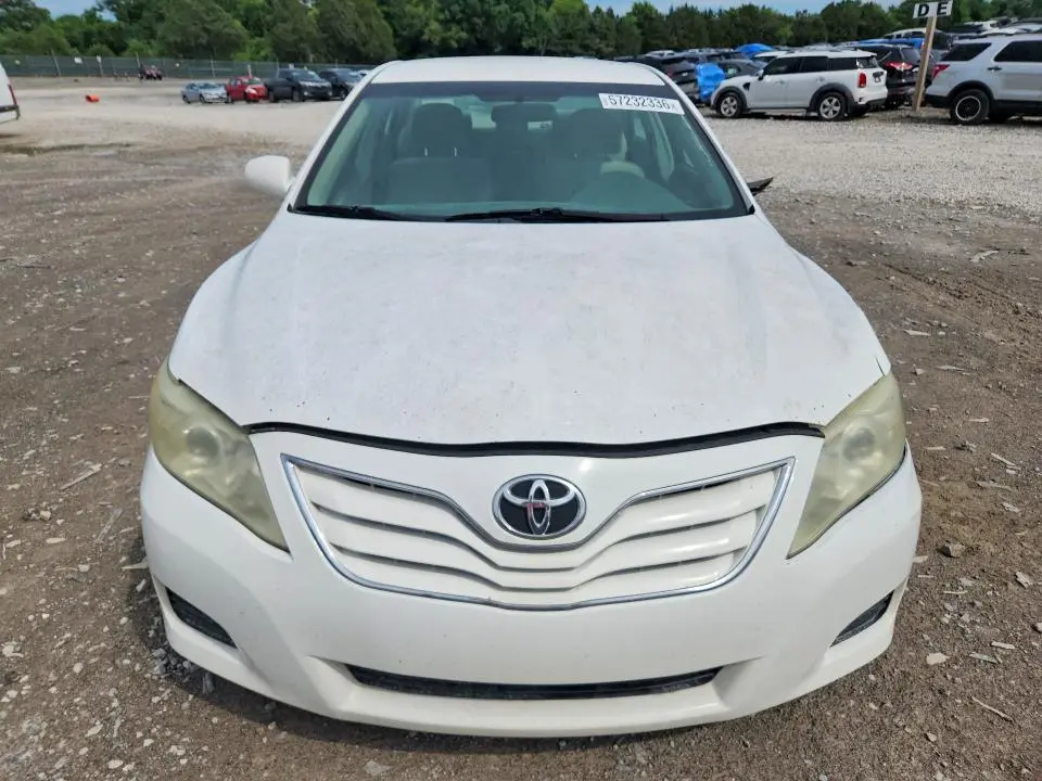 2011 TOYOTA CAMRY LE  