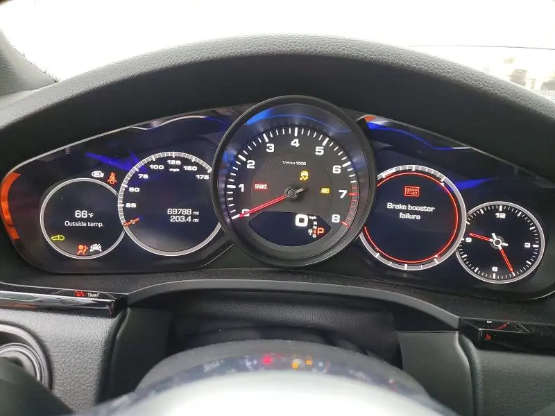 2020 PORSCHE CAYENNE   