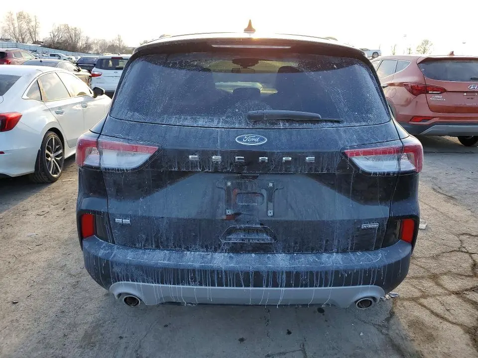 2020 FORD ESCAPE SE SPORT  