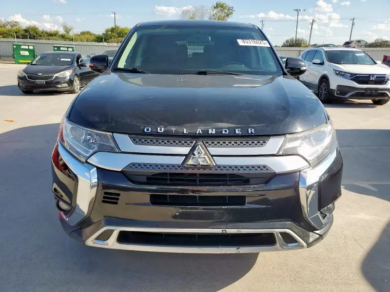 2019 MITSUBISHI OUTLANDER SE
