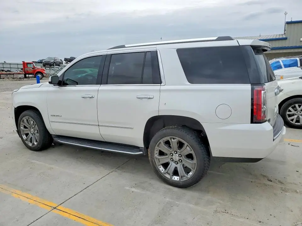 2017 GMC YUKON DENALI  