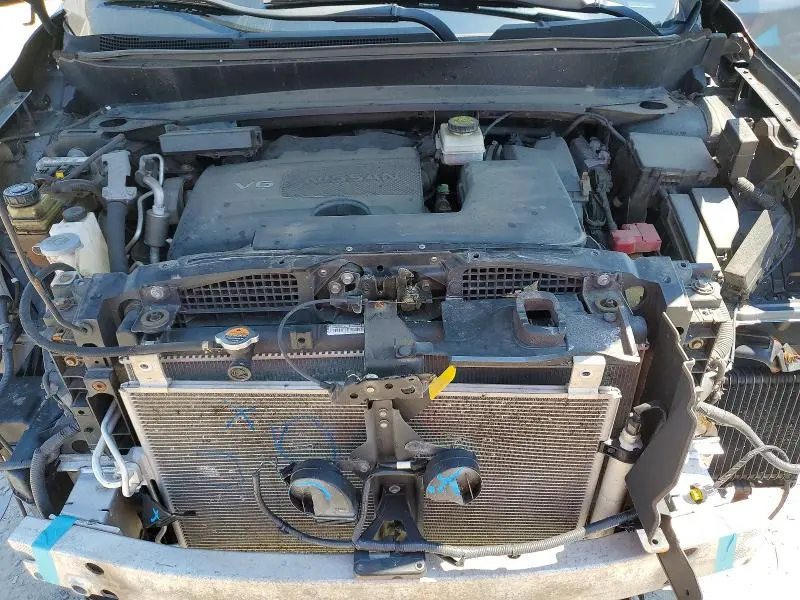 2018 NISSAN PATHFINDER SV  