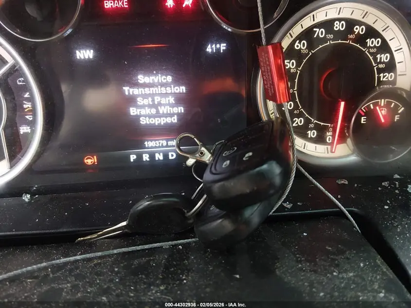 2015 RAM 1500 SPORT