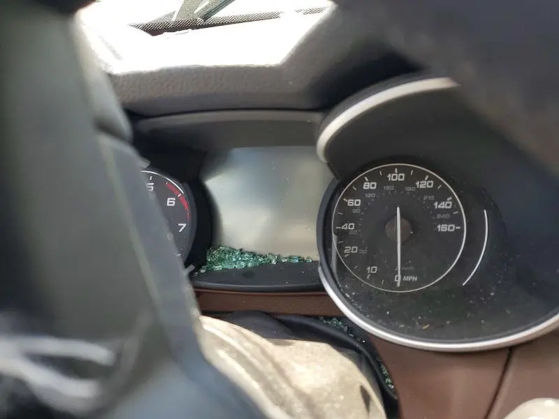 2021 ALFA ROMEO STELVIO TI  