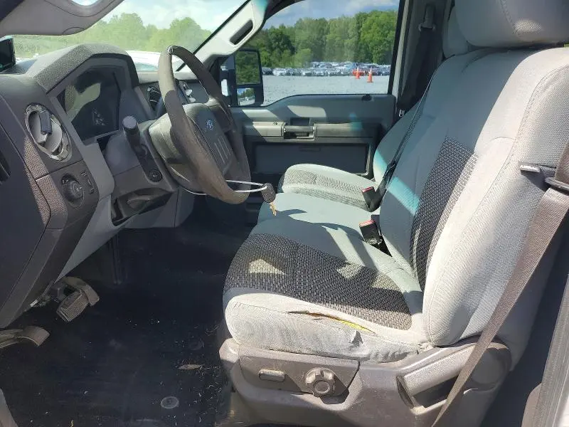 2011 FORD F250   