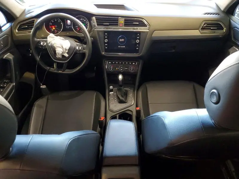 2020 VOLKSWAGEN TIGUAN SE  