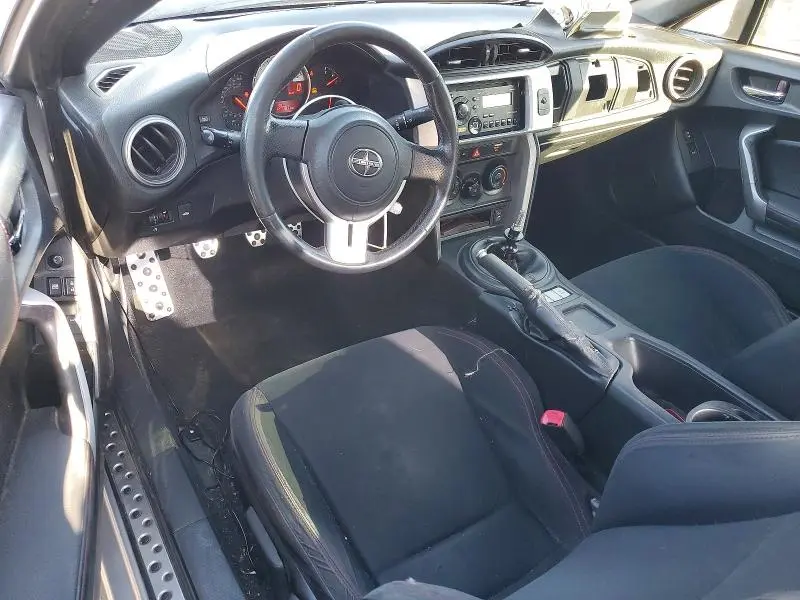 2013 TOYOTA SCION FR-S   