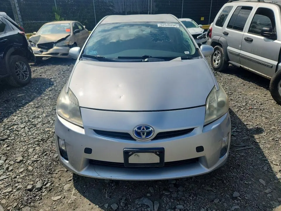 2010 TOYOTA PRIUS II  
