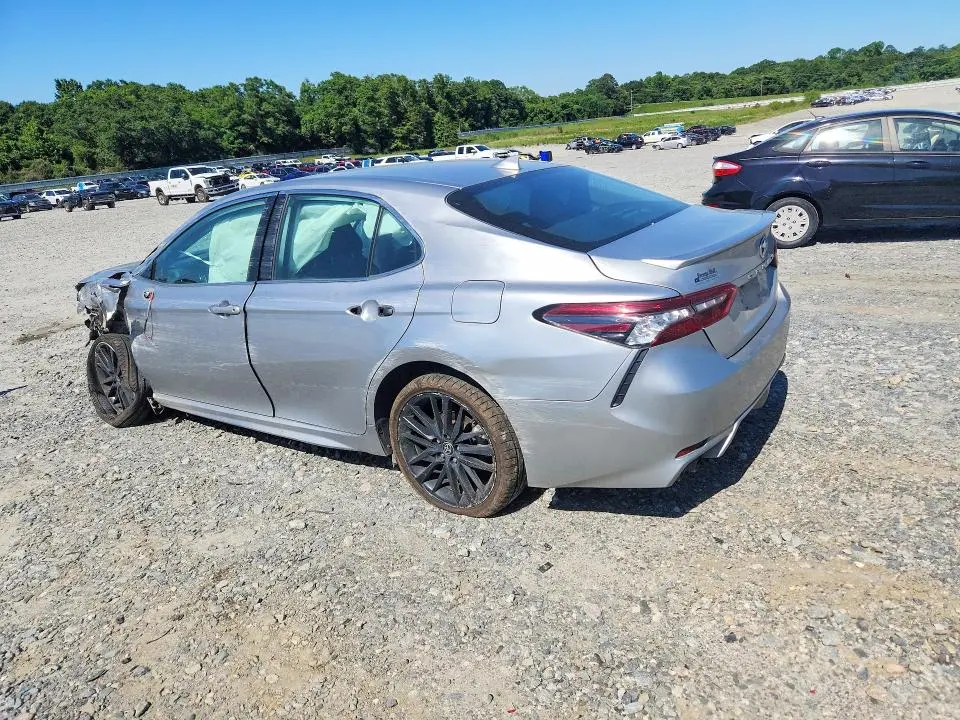 2024 TOYOTA CAMRY XSE  