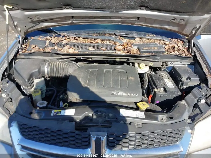 2013 DODGE GRAND CARAVAN SE