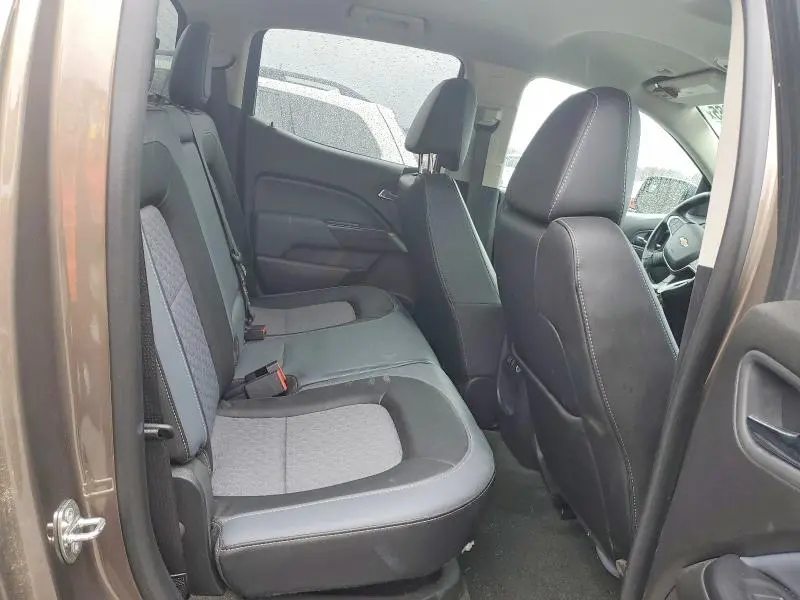 2015 CHEVROLET COLORADO Z71  