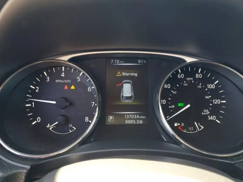 2016 NISSAN ROGUE SV  