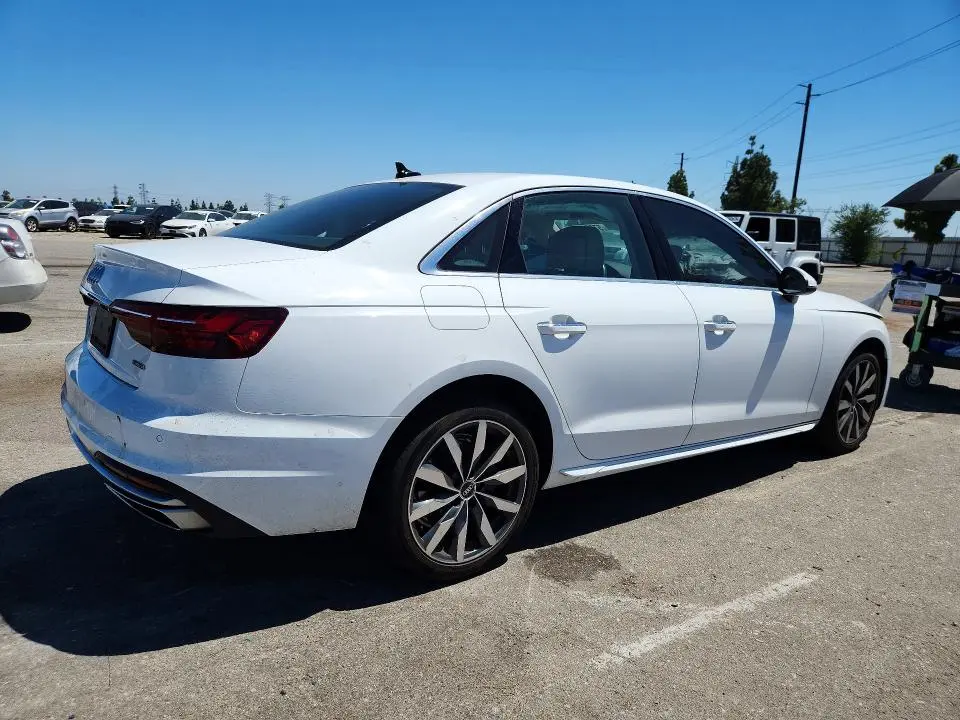 2023 AUDI A4 PREMIUM 40  