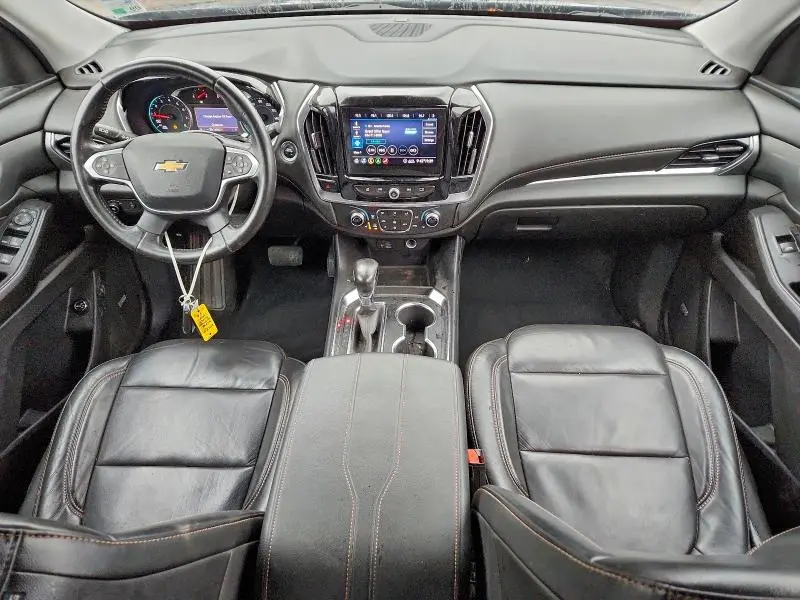 2021 CHEVROLET TRAVERSE LT  