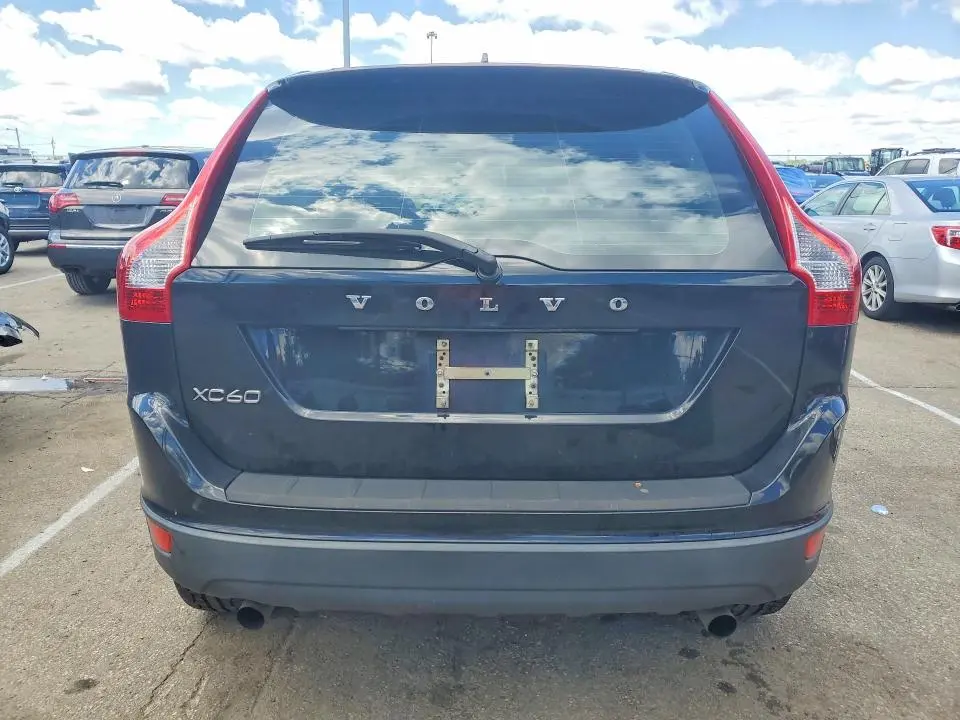 2013 VOLVO XC60 3.2  