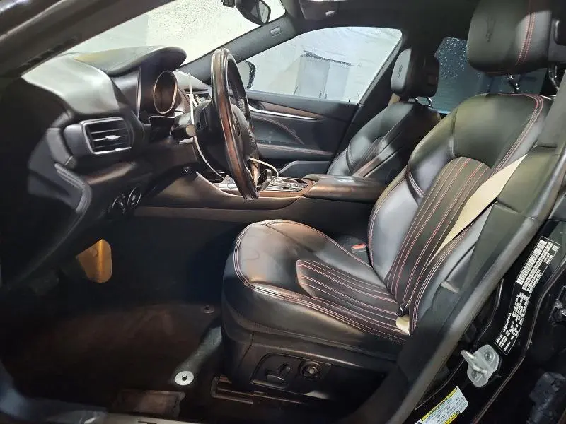 2017 MASERATI LEVANTE LUXURY  