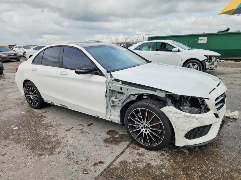 2017 MERCEDES-BENZ C 300  