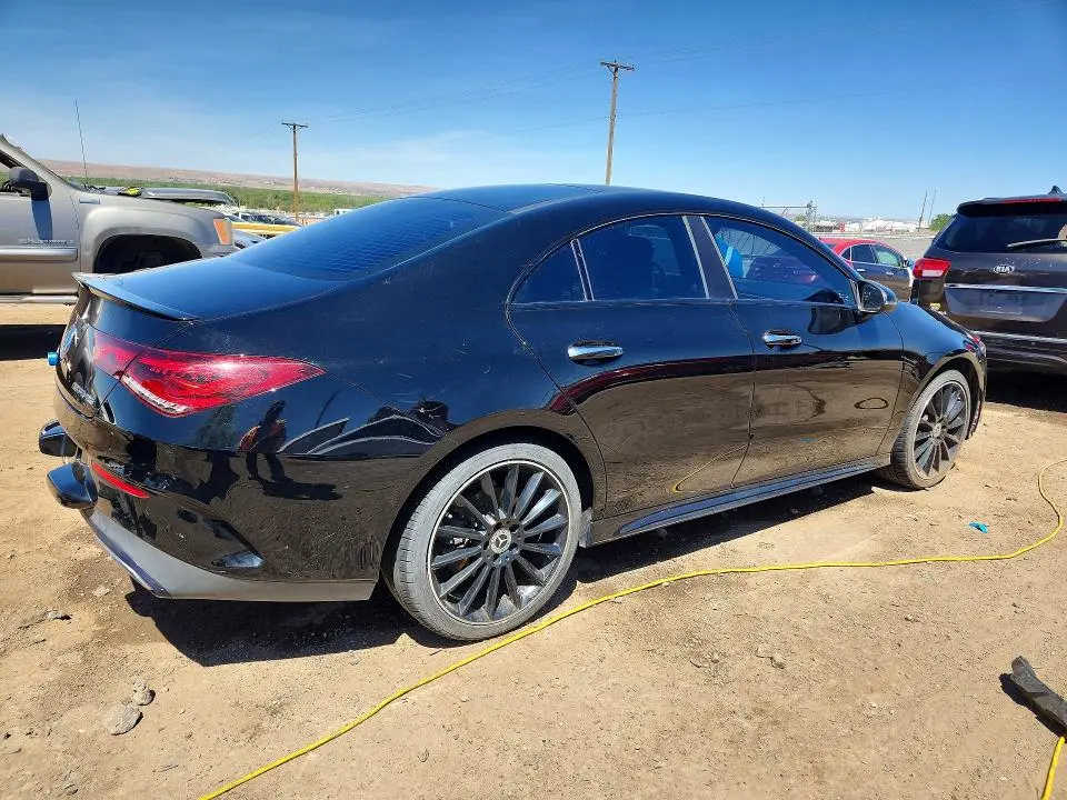 2022 MERCEDES-BENZ CLA 250  