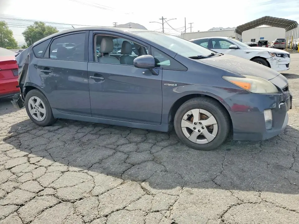 2010 TOYOTA PRIUS II  