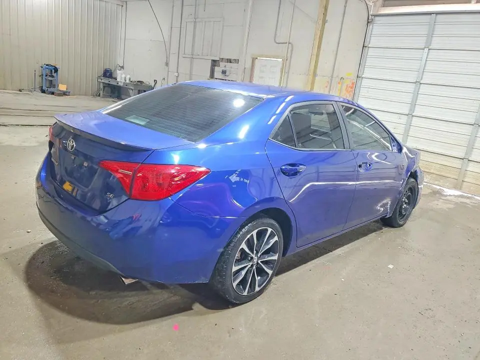 2019 TOYOTA COROLLA SE  