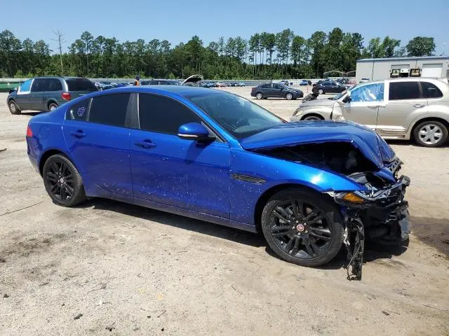 2017 JAGUAR XE PRESTIGE  