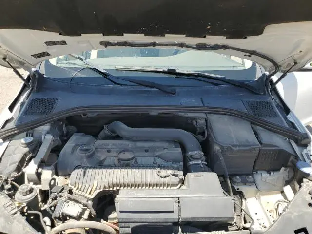 2013 VOLVO S60 T5  