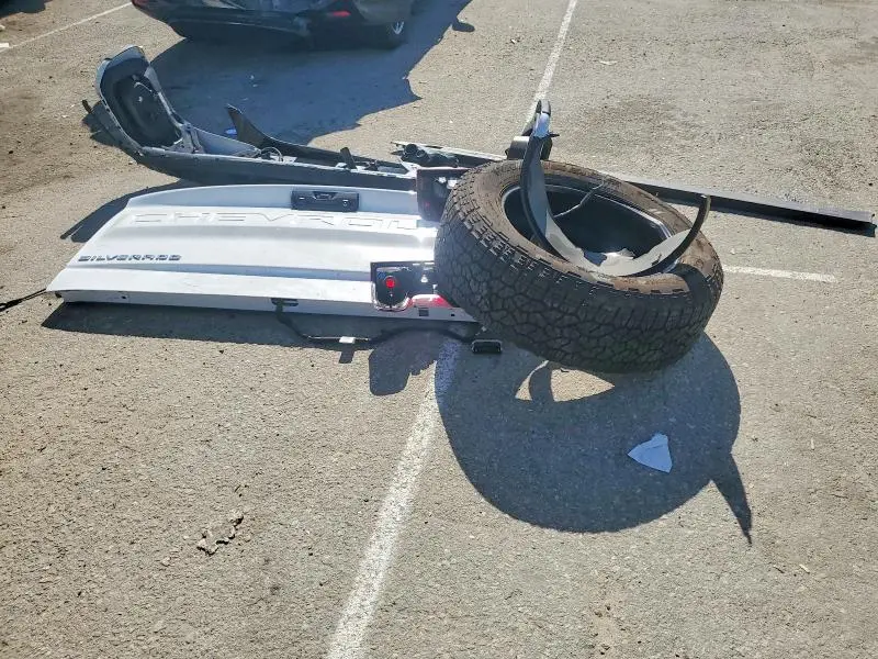 2025 CHEVROLET SILVERADO C1500 CUSTOM  