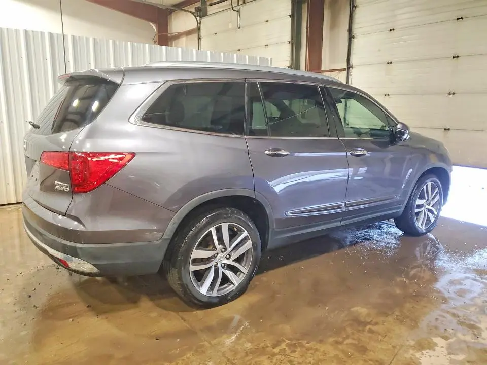 2018 HONDA PILOT TOURING  
