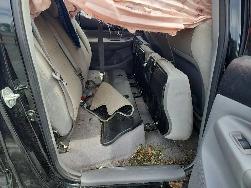 2010 TOYOTA TACOMA PRERUNNER V6  