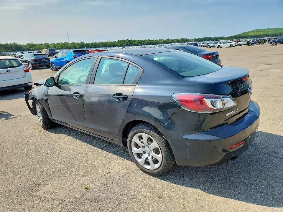 2013 MAZDA 3 I  