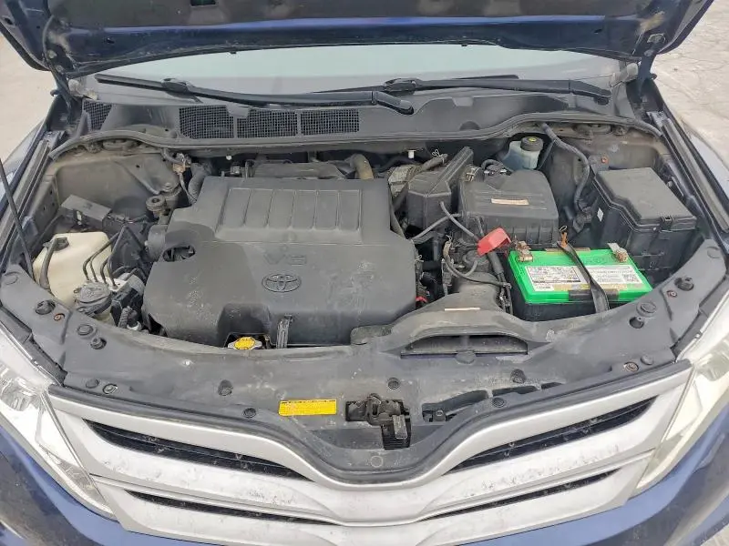 2015 TOYOTA VENZA XLE  