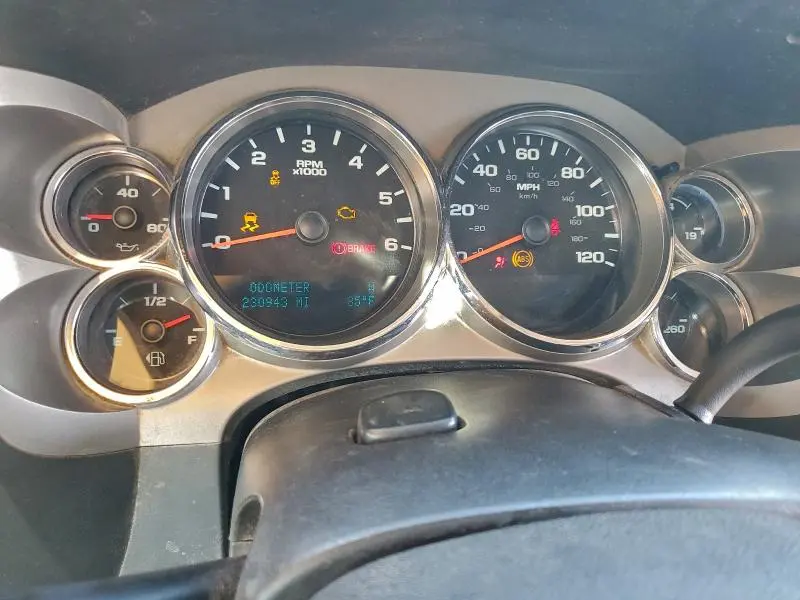 2013 CHEVROLET SILVERADO C1500 LT  