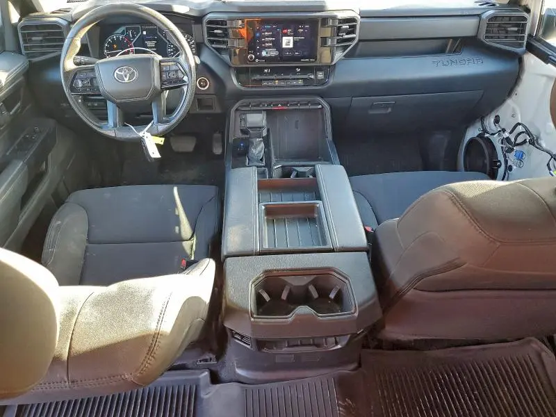 2023 TOYOTA TUNDRA CREWMAX SR  