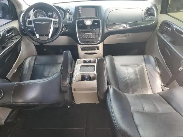 2011 CHRYSLER TOWN & COUNTRY TOURING L  