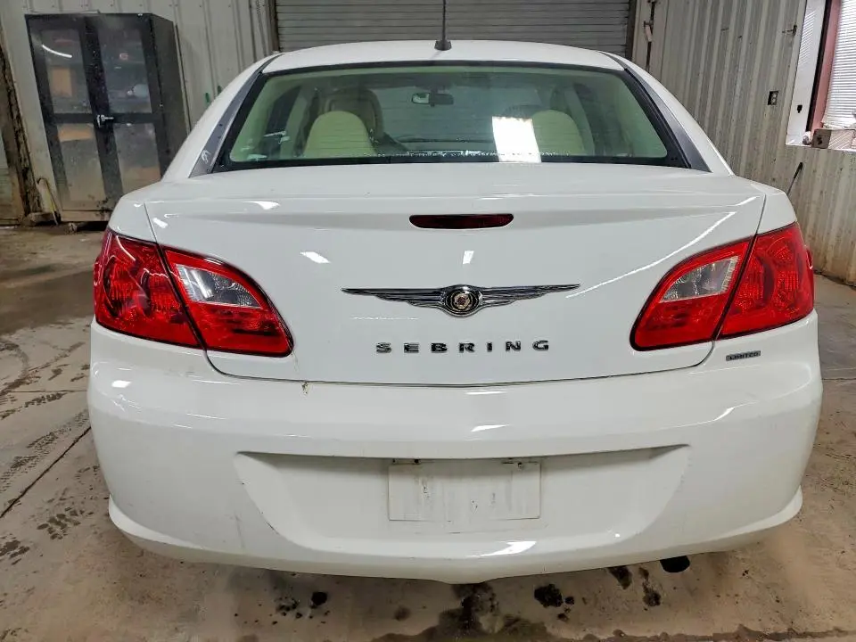 2010 CHRYSLER SEBRING LIMITED  